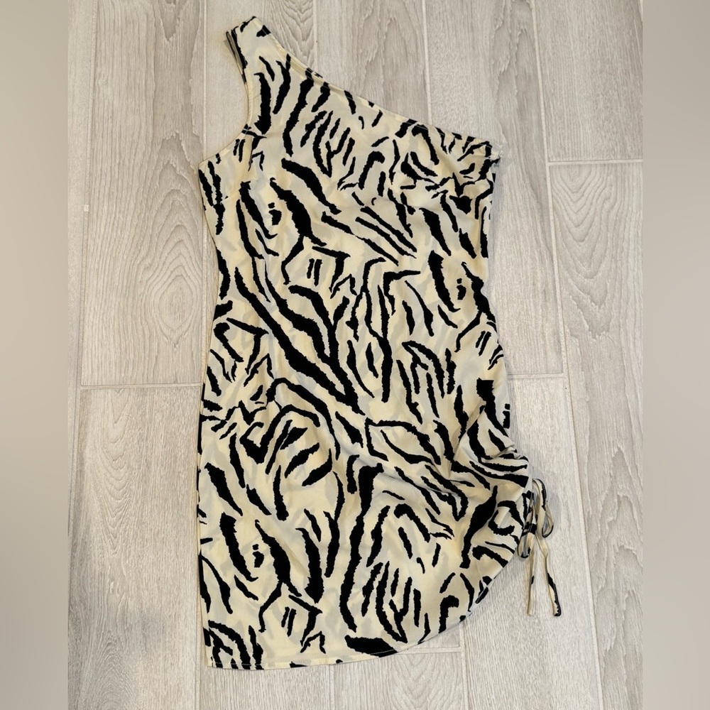 One-Shoulder Zebra Print Dress